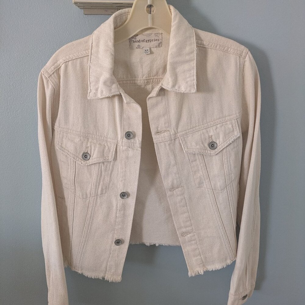 Sundance Jean Denim Crop Jacket Beige Ecru by Band of Gypsies xs